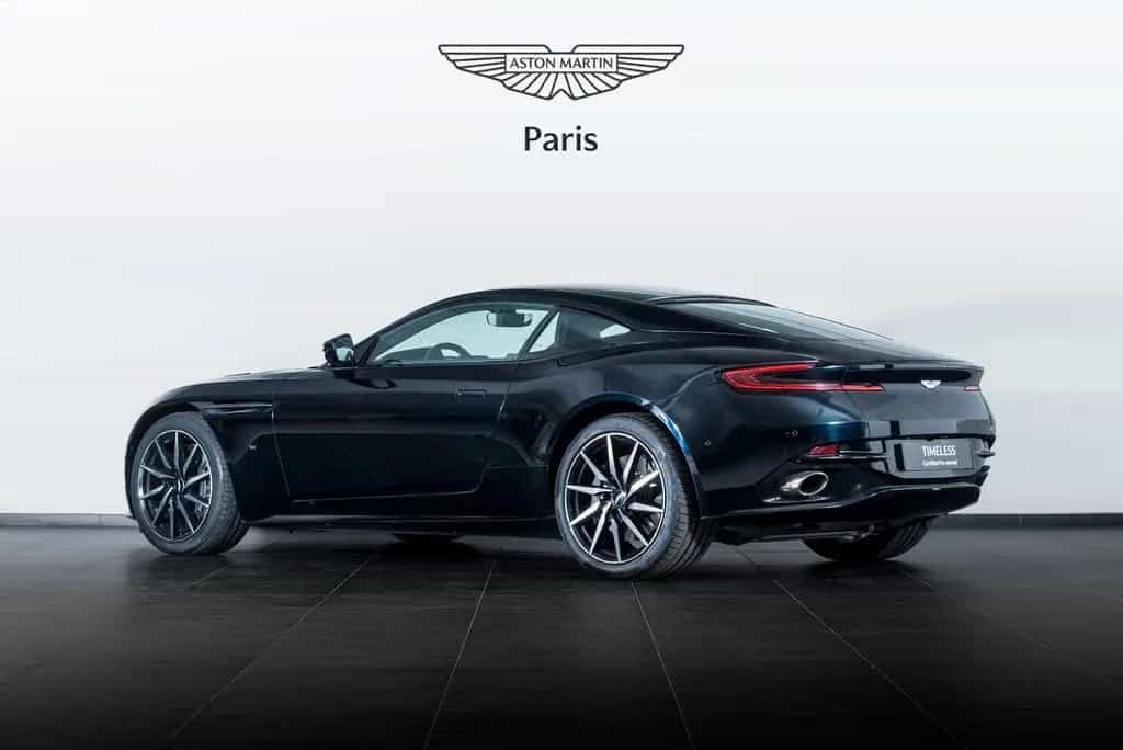 Aston Martin DB11 5.2 V12 AMR 11/2016-photo-5