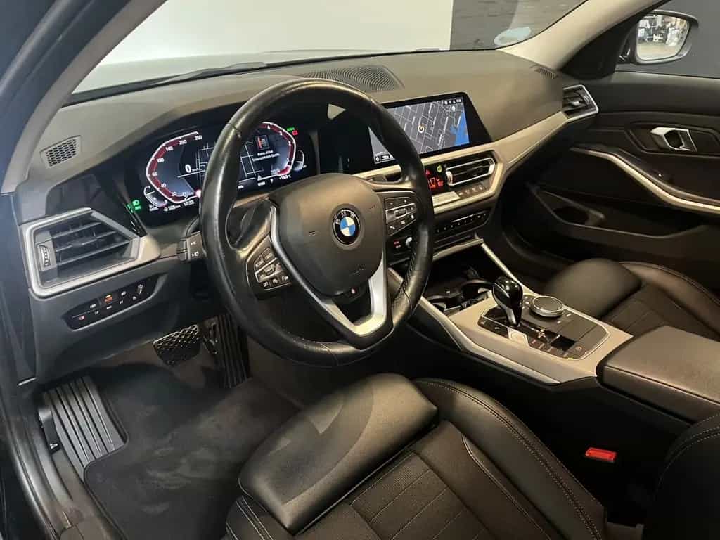 BMW 320 d Advantage*AHK/ACC/LED/AppleC.* 02/2022-photo-8