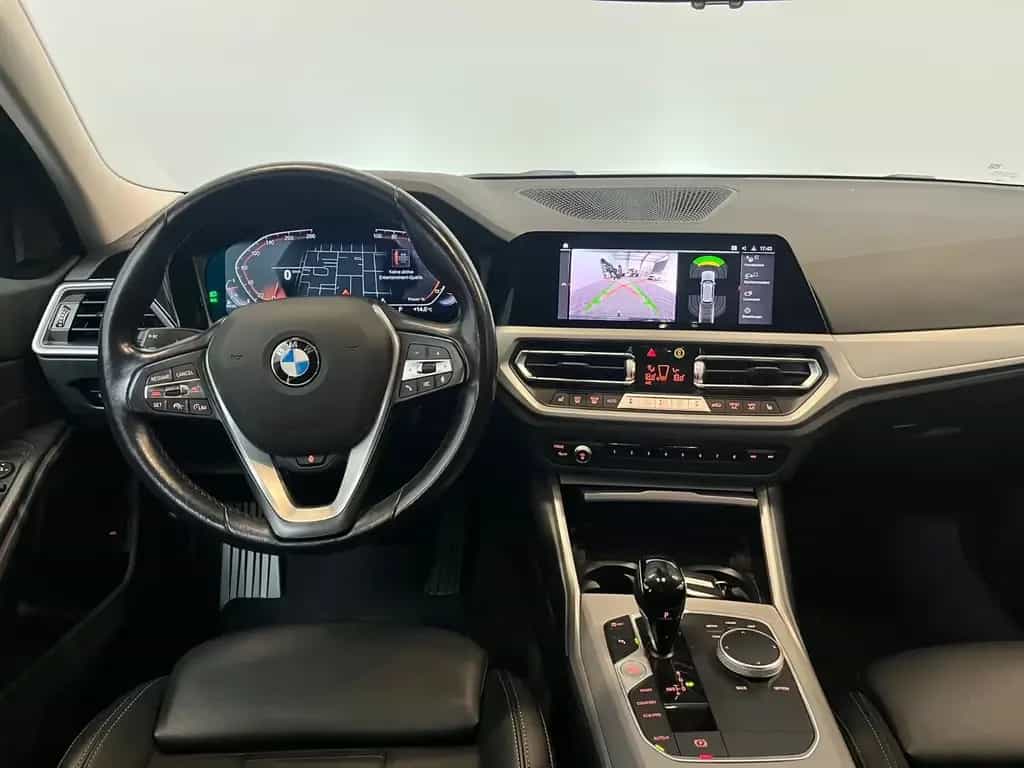 BMW 320 d Advantage*AHK/ACC/LED/AppleC.* 02/2022-photo-9