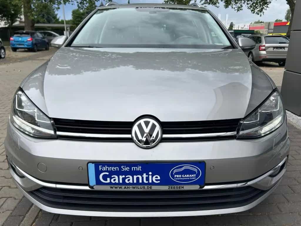 Volkswagen Golf 1.5 TSI   Variant  Sound 11/2017-photo-1