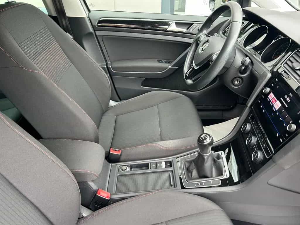 Volkswagen Golf 1.5 TSI   Variant  Sound 11/2017-photo-14