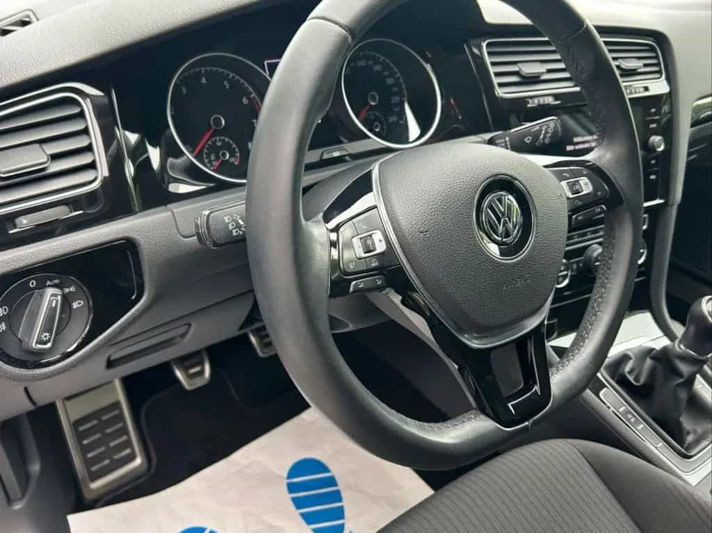 Volkswagen Golf 1.5 TSI   Variant  Sound 11/2017-photo-15