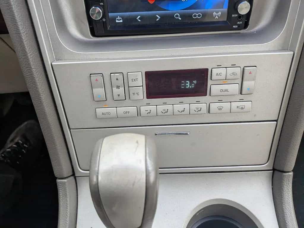 Lincoln Navigator 05/2004-photo-12