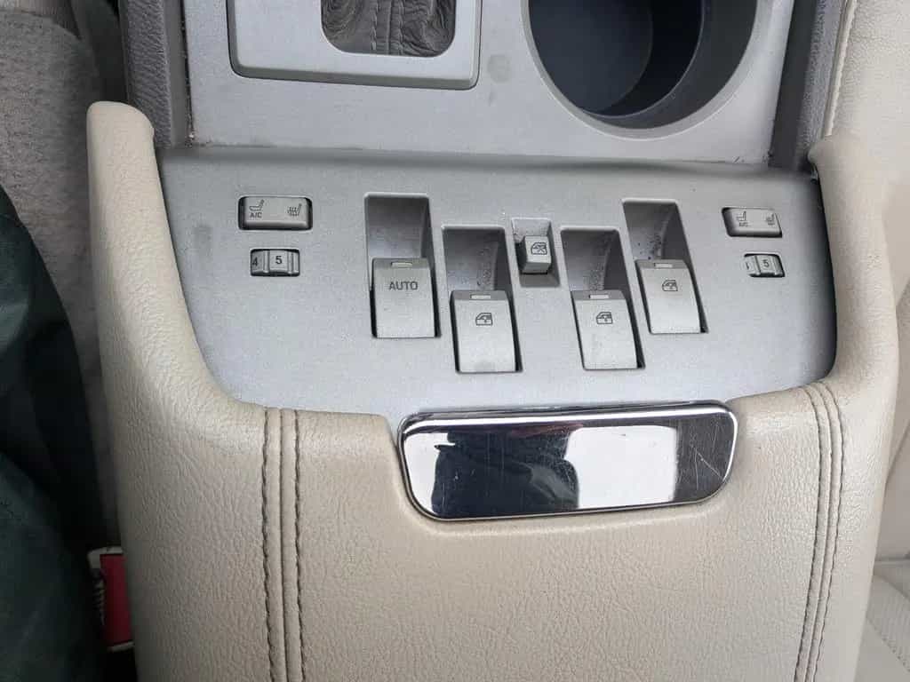 Lincoln Navigator 05/2004-photo-18