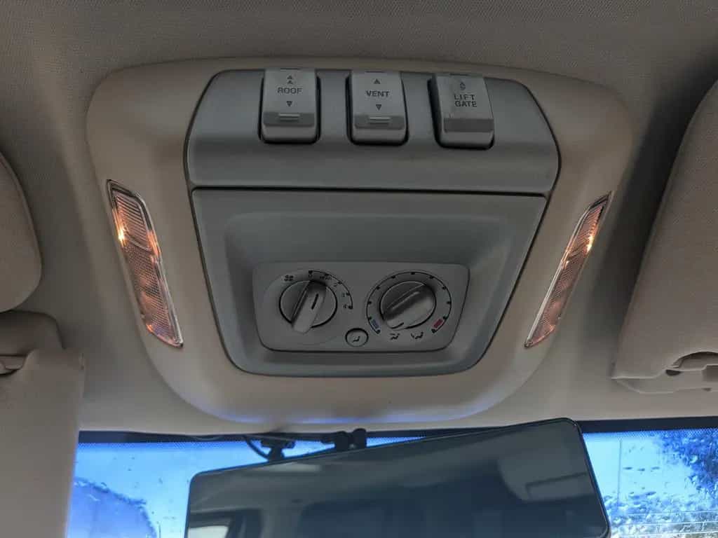 Lincoln Navigator 05/2004-photo-19