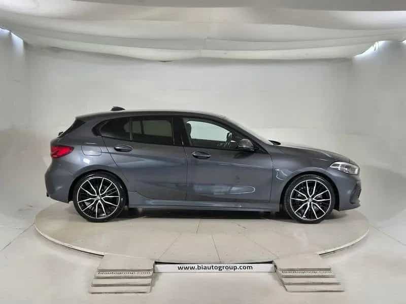 BMW 118 Serie 1 F40 Diesel 118d Msport auto 11/2021-photo-5