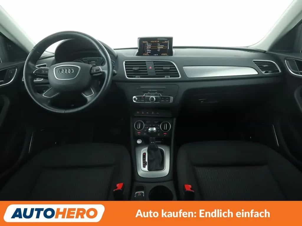 Audi Q3 1.4 TFSI ACT Design Aut. *LED*BOSE*TEMPO*CAM* 10/2015-photo-11