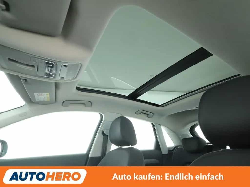Audi Q3 1.4 TFSI ACT Design Aut. *LED*BOSE*TEMPO*CAM* 10/2015-photo-28