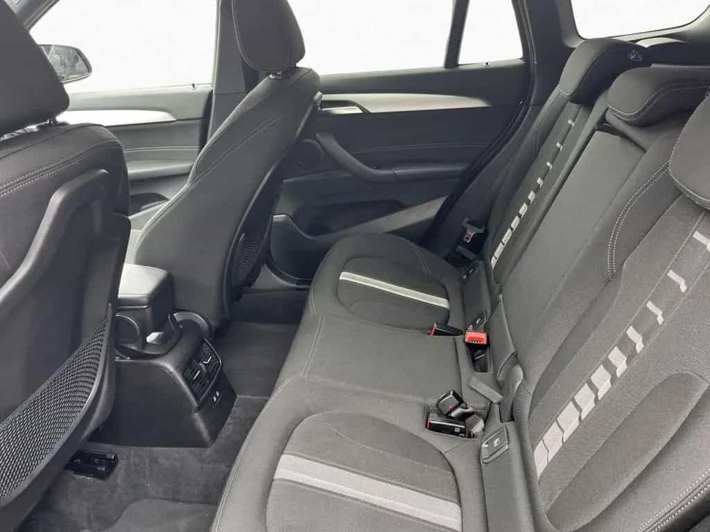 BMW X1 sDrive 20d Advant. Navi HIFI DAB LED RFK 17" 05/2022-photo-10