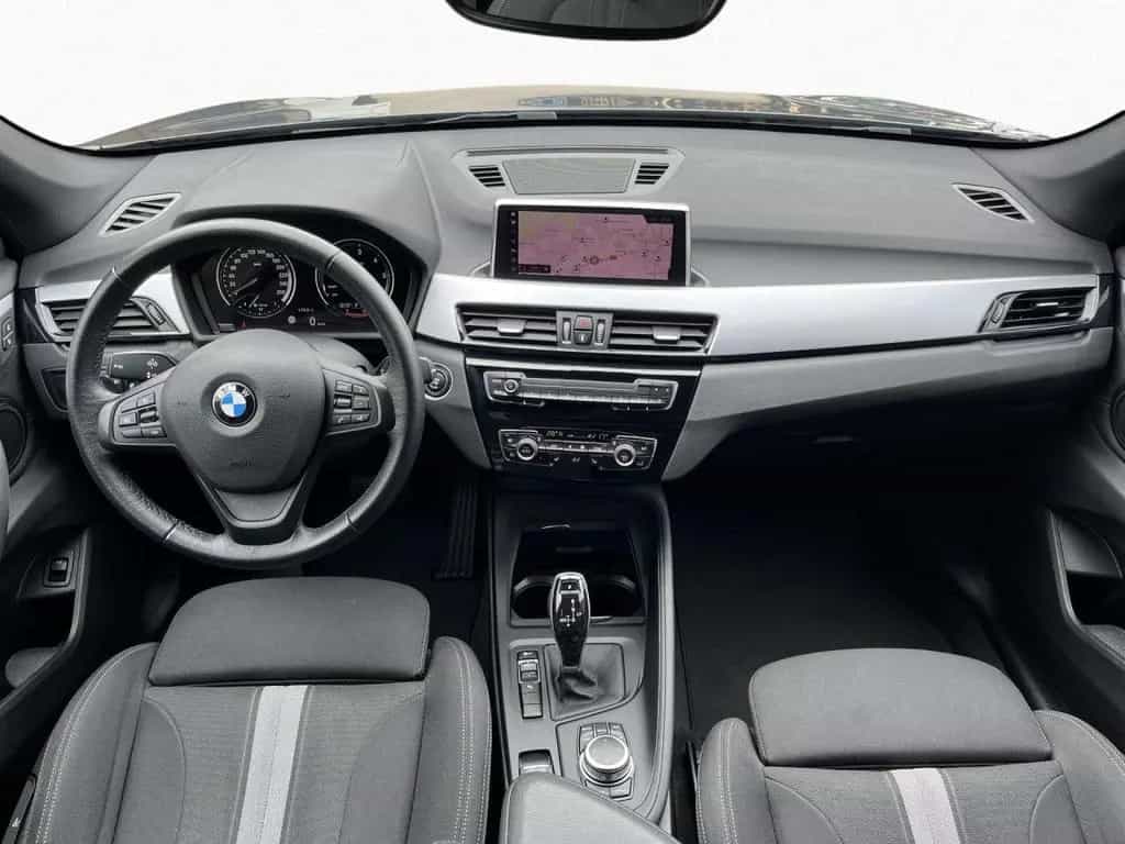 BMW X1 sDrive 20d Advant. Navi HIFI DAB LED RFK 17" 05/2022-photo-11