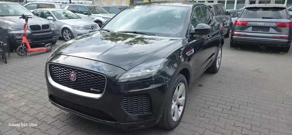 Jaguar E-Pace R-Dynamic AWD PANO.TÜV+INSPEKTION NEU 01/2019-photo-1