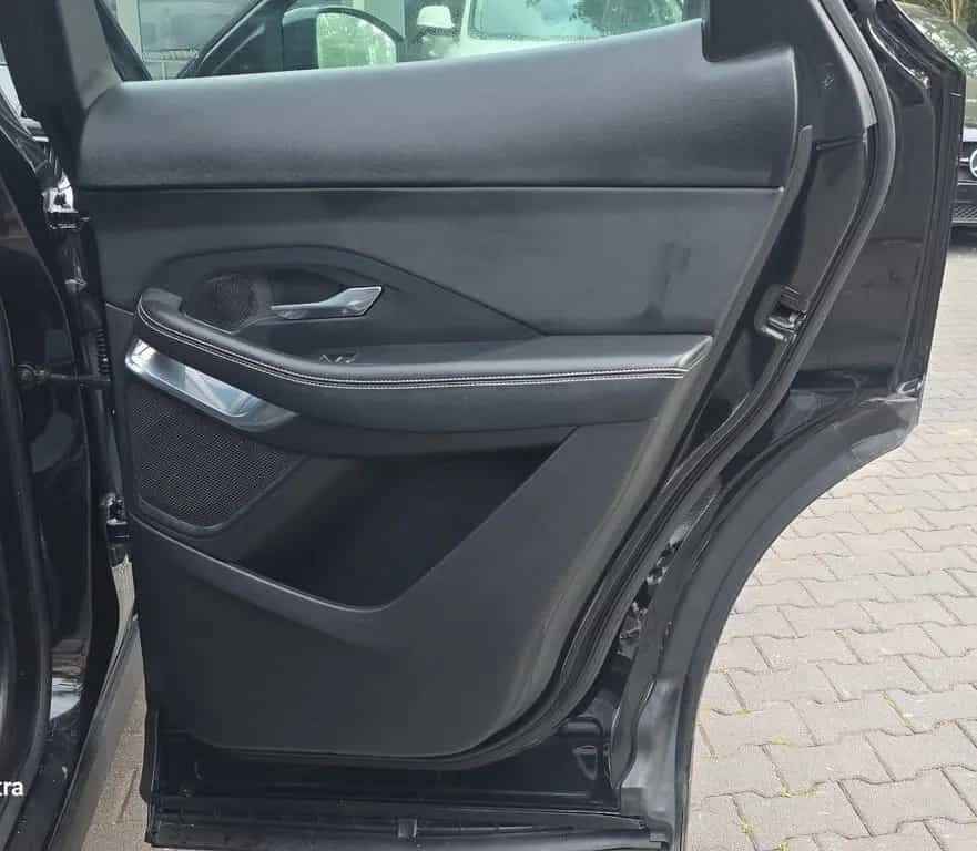 Jaguar E-Pace R-Dynamic AWD PANO.TÜV+INSPEKTION NEU 01/2019-photo-22