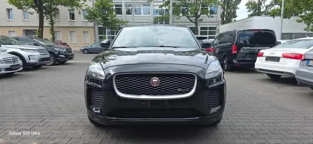 Jaguar E-Pace R-Dynamic AWD PANO.TÜV+INSPEKTION NEU 01/2019-photo-5