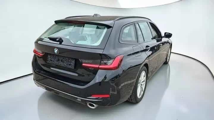 BMW 320 d xDrive T Shadow-Line WIDE*LED*CARPLAY*MEGA 10/2023-photo-3