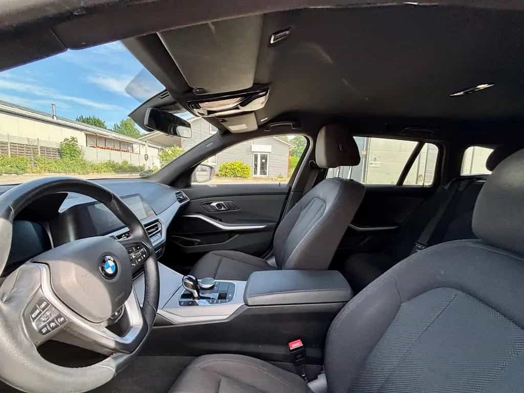 BMW 320 d Touring STANDHZ ACC ALARM 05/2020-photo-10