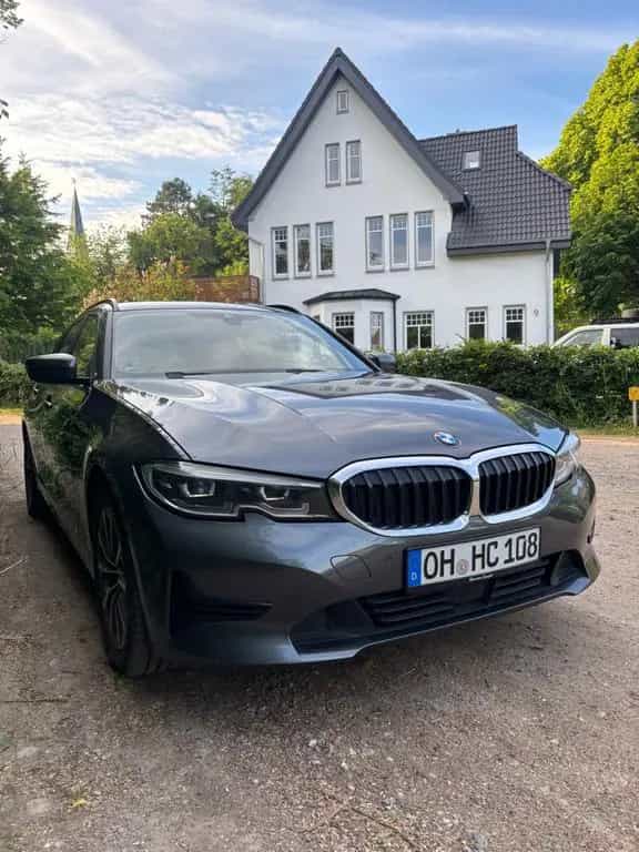 BMW 320 d Touring STANDHZ ACC ALARM 05/2020-photo-13