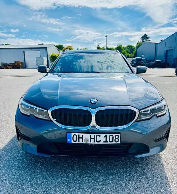 BMW 320 d Touring STANDHZ ACC ALARM 05/2020-photo-3