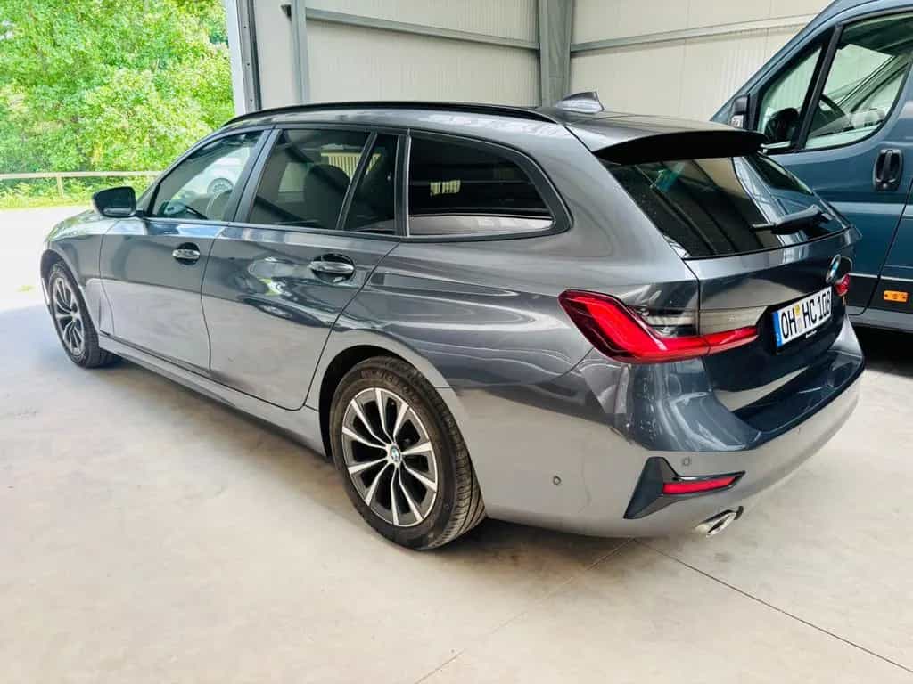 BMW 320 d Touring STANDHZ ACC ALARM 05/2020-photo-5