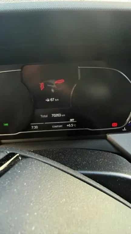 BMW 118 i Advantage Advantage 11/2019-photo-6
