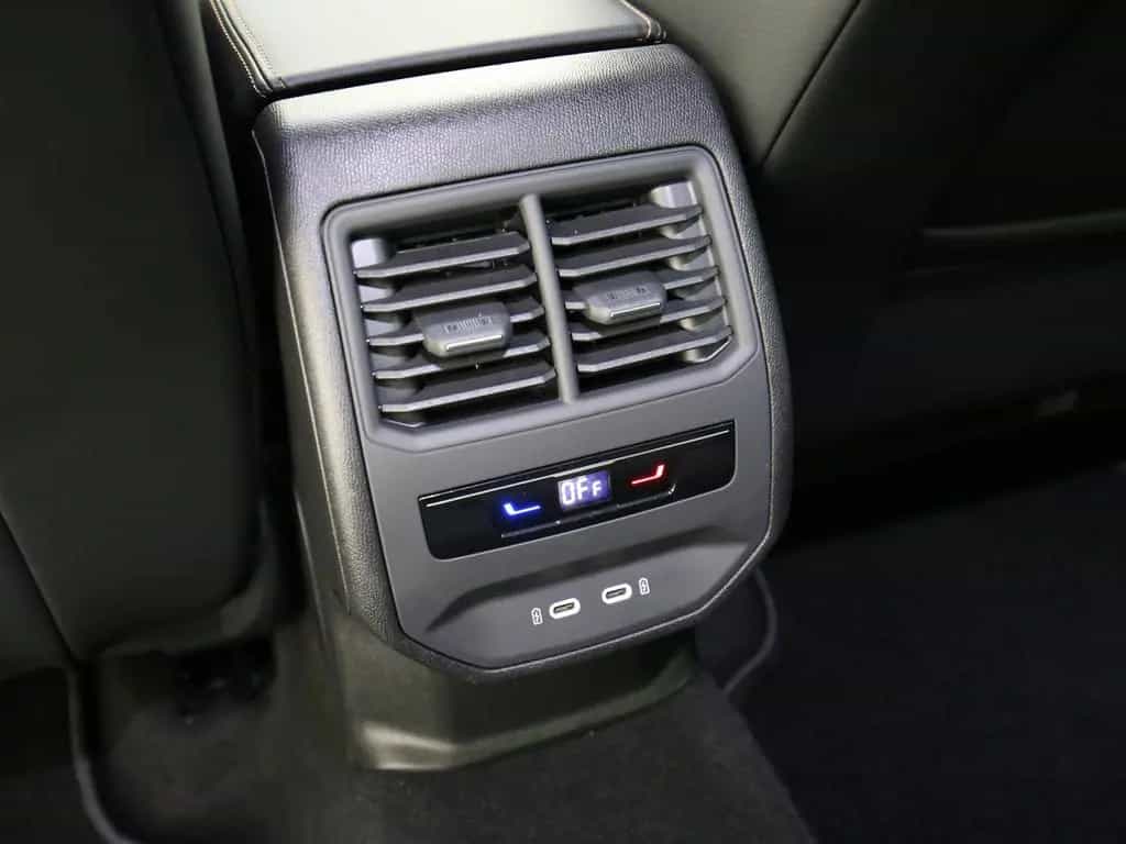 Cupra Formentor 1.5 TSI DSG  LED ACC Kamera Alufelgen 02/2024-photo-24