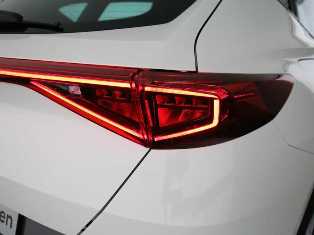 Cupra Formentor 1.5 TSI DSG  LED ACC Kamera Alufelgen 02/2024-photo-30