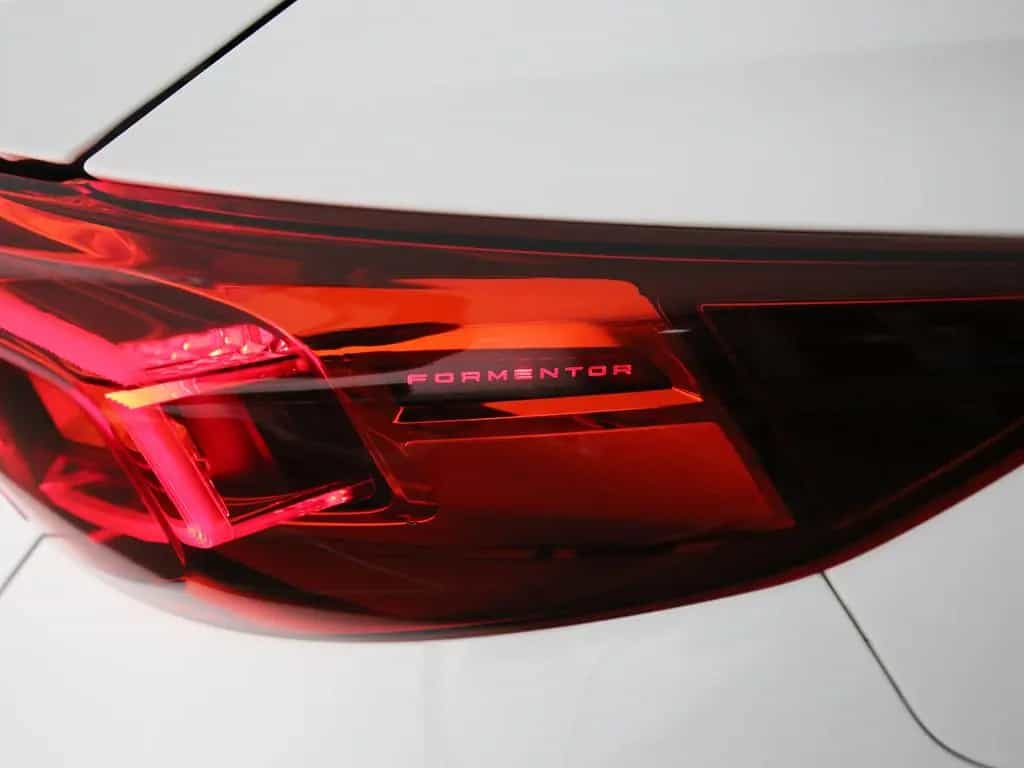 Cupra Formentor 1.5 TSI DSG  LED ACC Kamera Alufelgen 02/2024-photo-31