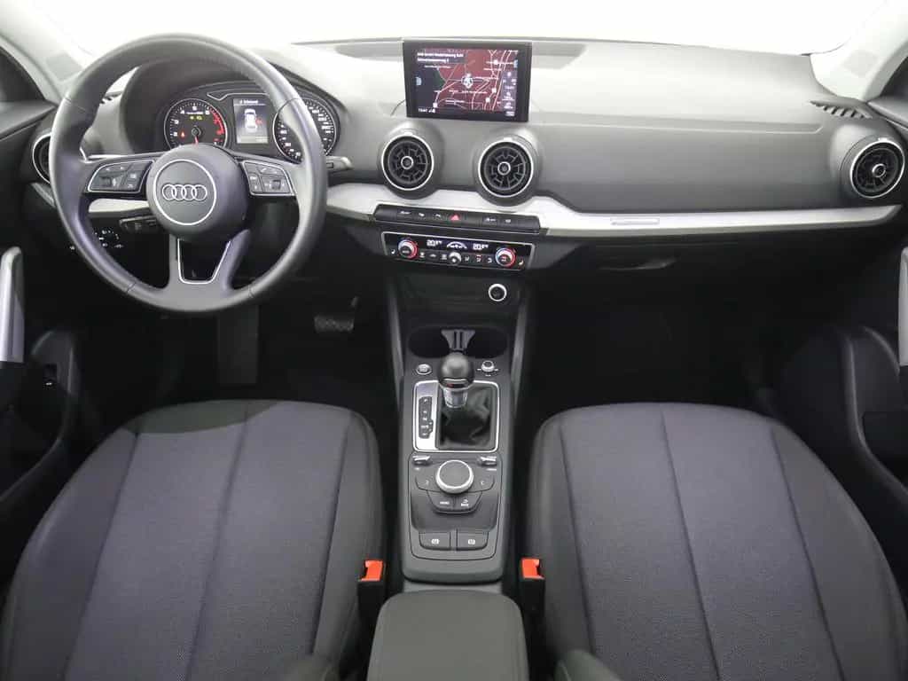 Audi Q2 1.5 TFSI S-tronic  Navi ACC Kamera Alufelgen 05/2019-photo-14
