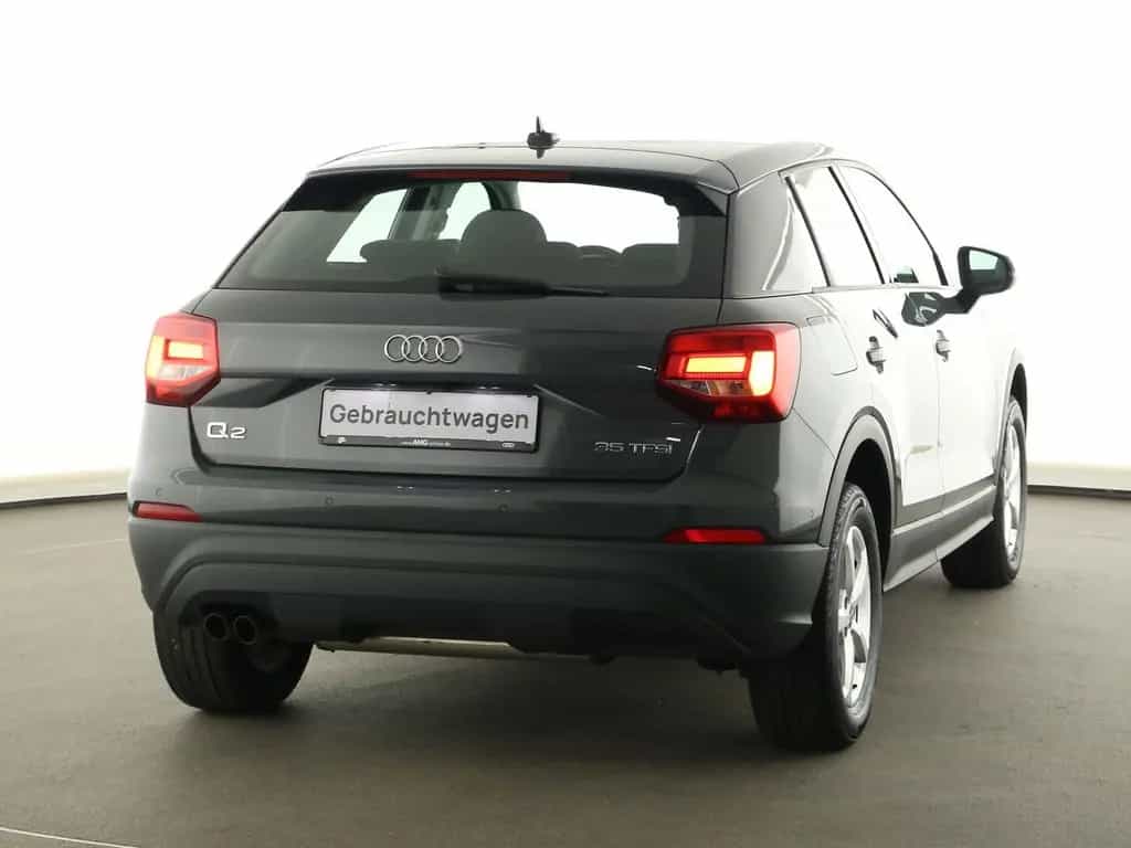 Audi Q2 1.5 TFSI S-tronic  Navi ACC Kamera Alufelgen 05/2019-photo-5