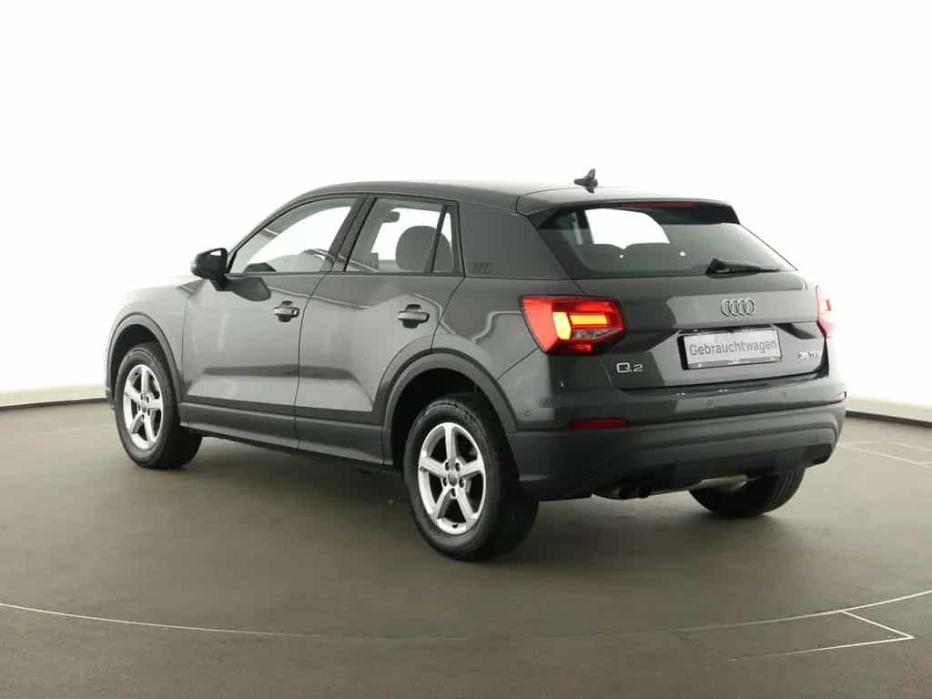 Audi Q2 1.5 TFSI S-tronic  Navi ACC Kamera Alufelgen 05/2019-photo-8