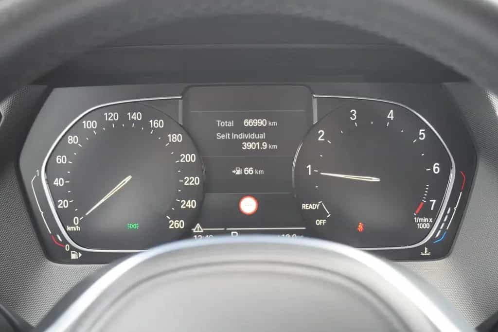 BMW 118 i M Sport Aut. LED Navi Sitzheizung PDC 01/2020-photo-22