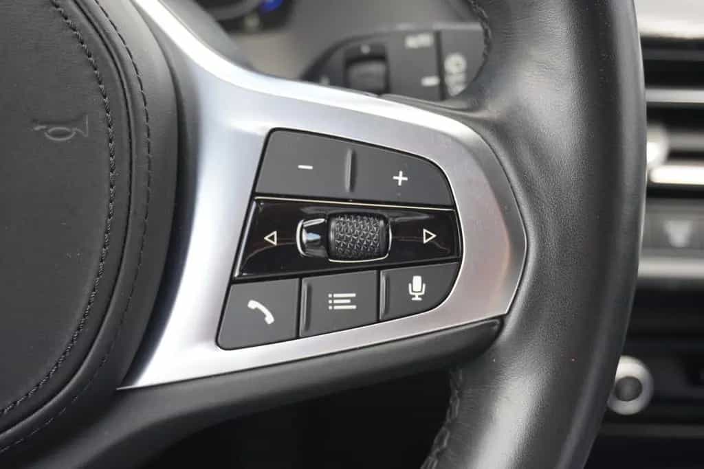 BMW 118 i M Sport Aut. LED Navi Sitzheizung PDC 01/2020-photo-24