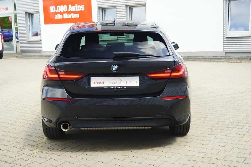 BMW 118 i M Sport Aut. LED Navi Sitzheizung PDC 01/2020-photo-4