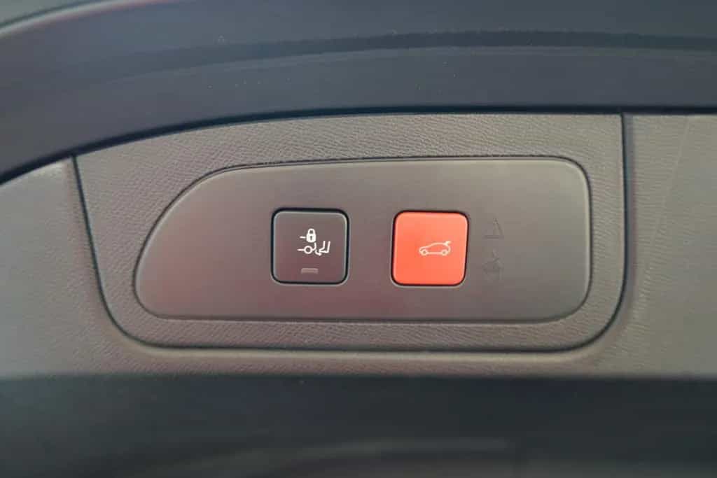 DS Automobiles Other 7 Crossback 2.0 Aut. Totwinkel Sitzbelüftung LED 06/2020-photo-30