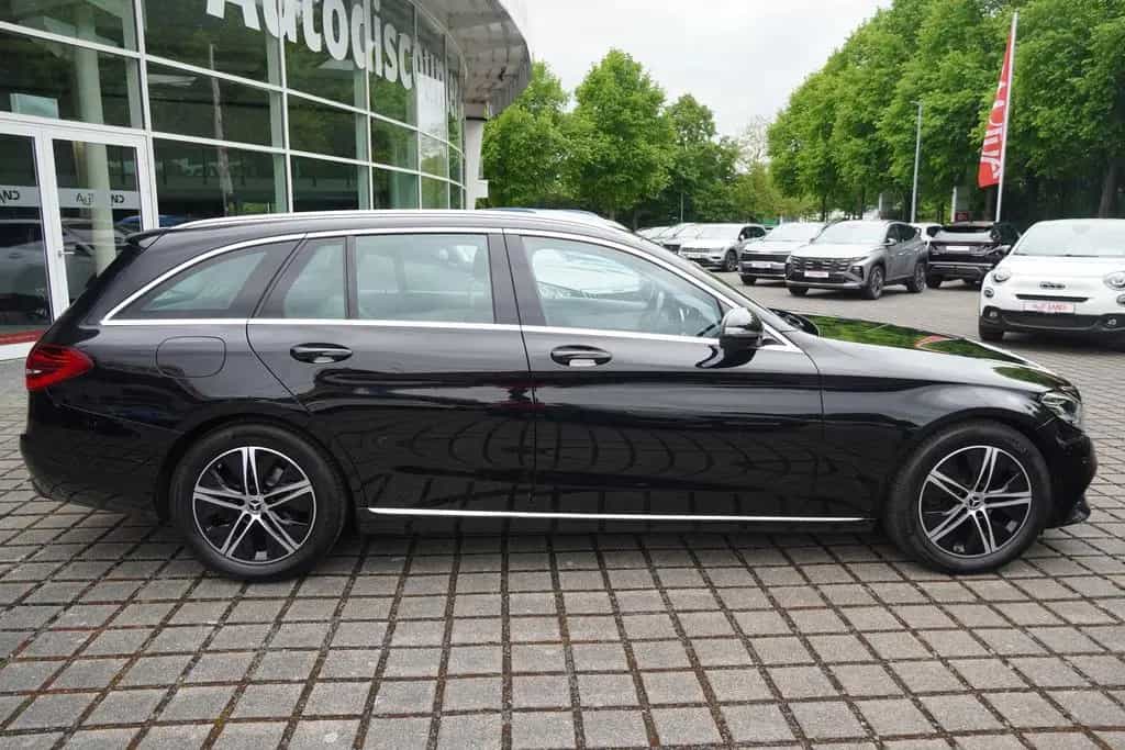 Mercedes-Benz C 180 C180 T Avantgarde LED Navi Teilleder Kamera 05/2020-photo-4