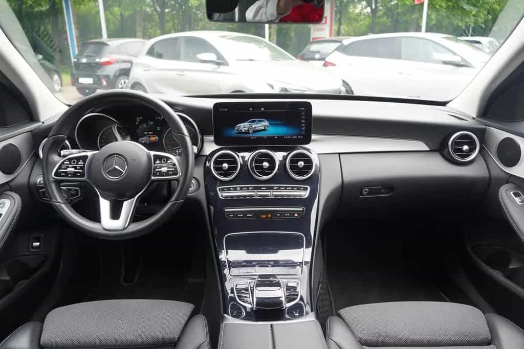 Mercedes-Benz C 180 C180 T Avantgarde LED Navi Teilleder Kamera 05/2020-photo-9