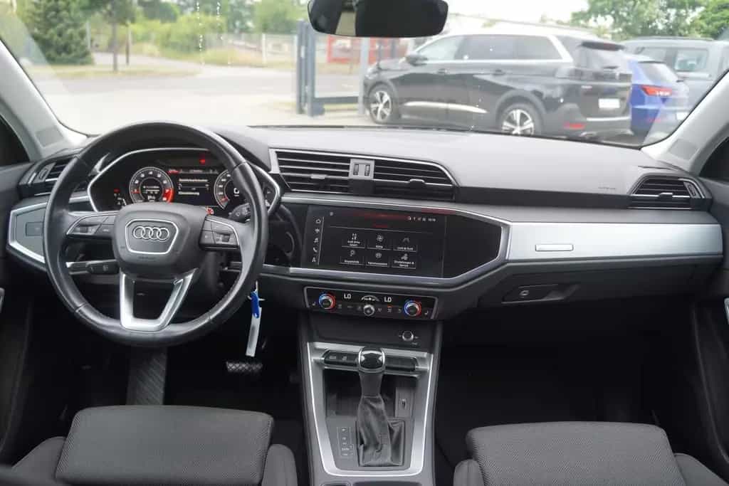 Audi Q3 45 2.0 TFSI quattro S line Matrix Navi DAB 08/2019-photo-13