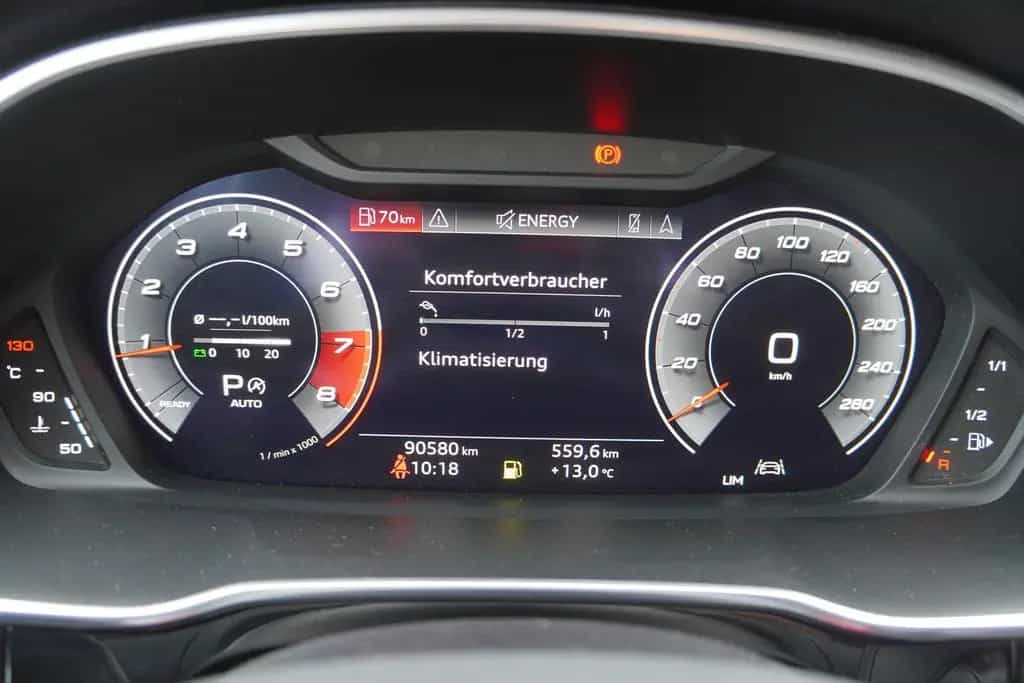 Audi Q3 45 2.0 TFSI quattro S line Matrix Navi DAB 08/2019-photo-22