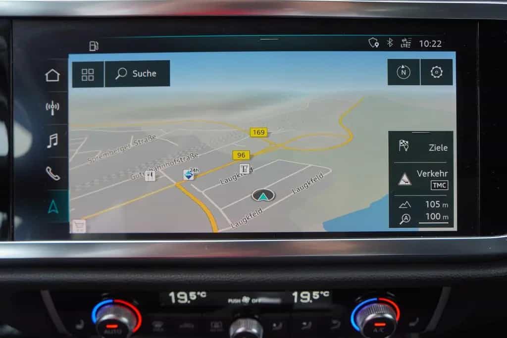 Audi Q3 45 2.0 TFSI quattro S line Matrix Navi DAB 08/2019-photo-33