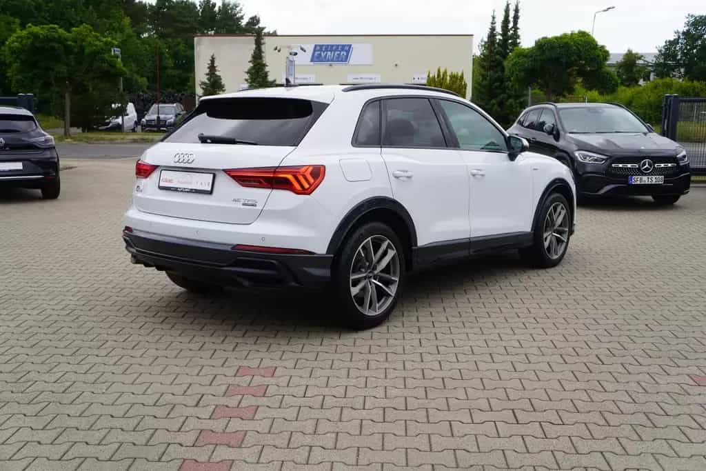 Audi Q3 45 2.0 TFSI quattro S line Matrix Navi DAB 08/2019-photo-5