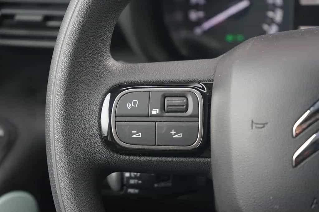 Citroën Berlingo 1.2 12V Klimaaut. Sitzheizung Tempomat 01/2020-photo-13