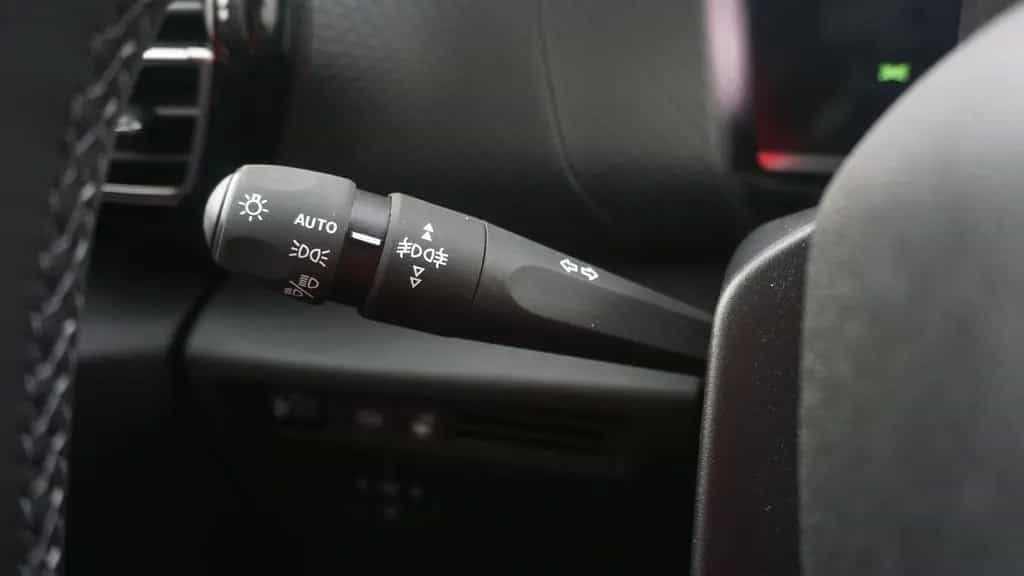 Citroën C4 Shine LED Navi Head-Up Android Apple Kamera 03/2024-photo-17