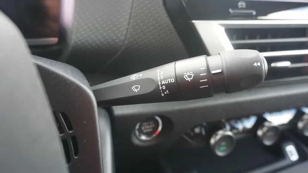 Citroën C4 Shine LED Navi Head-Up Android Apple Kamera 03/2024-photo-18