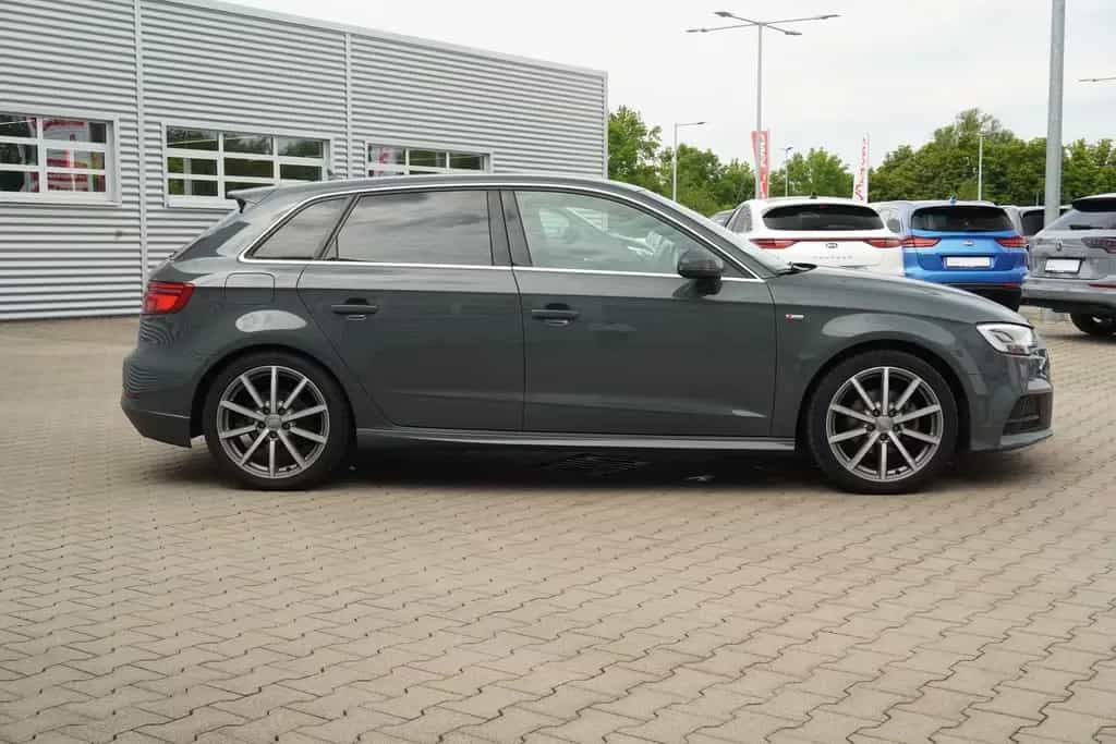 Audi A3 SB 1.5 TFSI S-Line LED Navi Virtual Cockpit 11/2018-photo-4