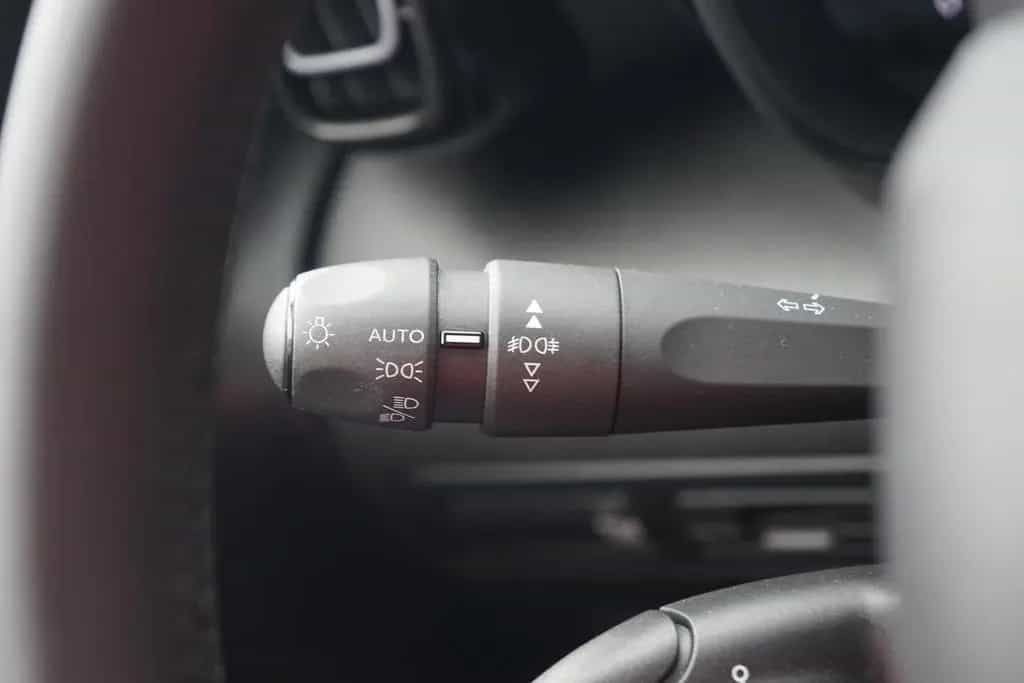 Citroën C3 Aircross PureTech110 Sitzheizung Tempomat DAB 06/2021-photo-22