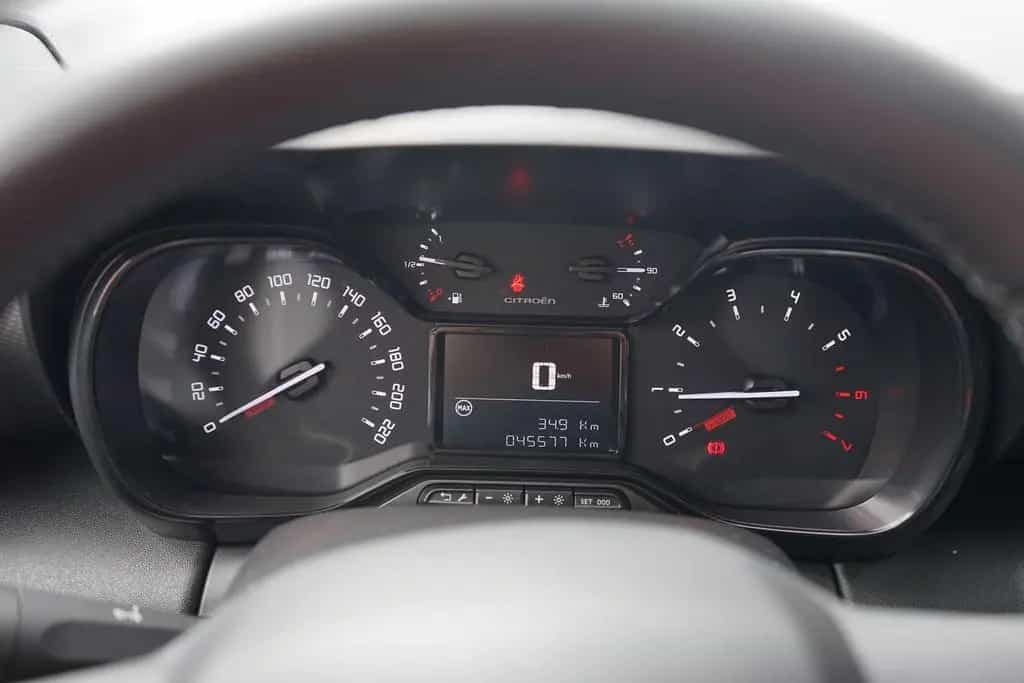 Citroën C3 Aircross PureTech110 Sitzheizung Tempomat DAB 06/2021-photo-25