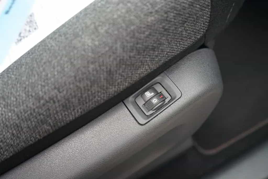 Citroën C3 Aircross PureTech110 Sitzheizung Tempomat DAB 06/2021-photo-31