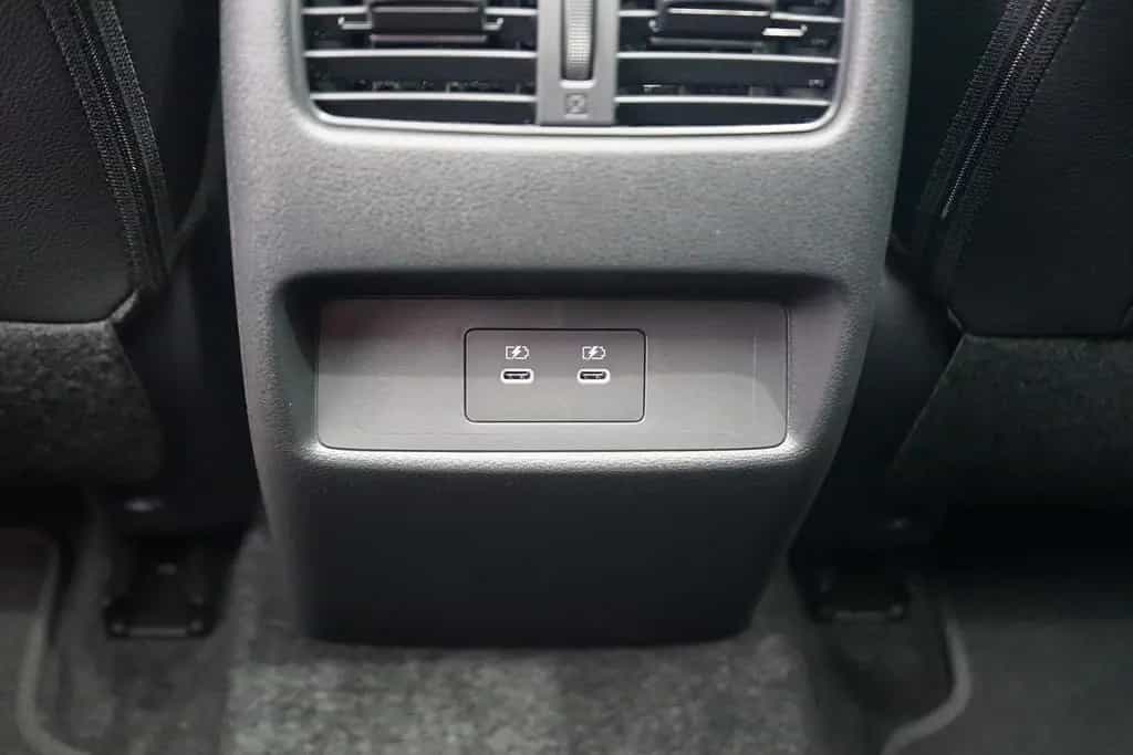 Nissan Qashqai N-Connecta+ 1.3 Dig-T Matrix ACC Navi Pa 03/2026-photo-22