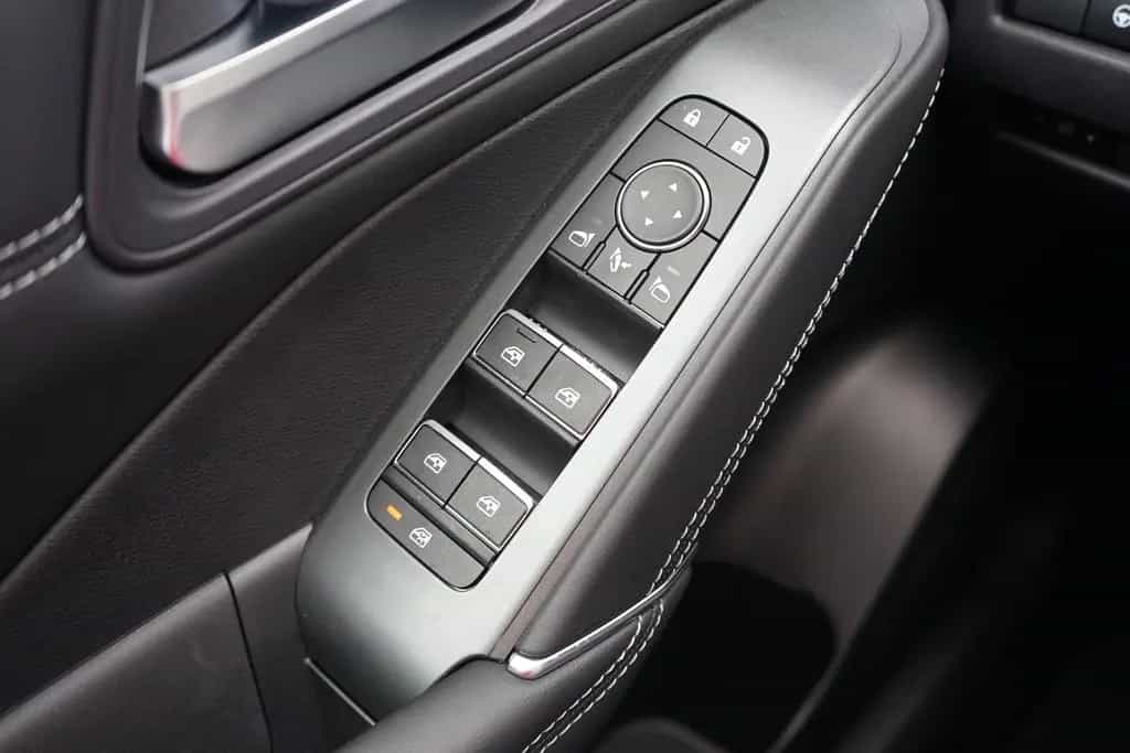 Nissan Qashqai N-Connecta+ 1.3 Dig-T Matrix ACC Navi Pa 03/2026-photo-30