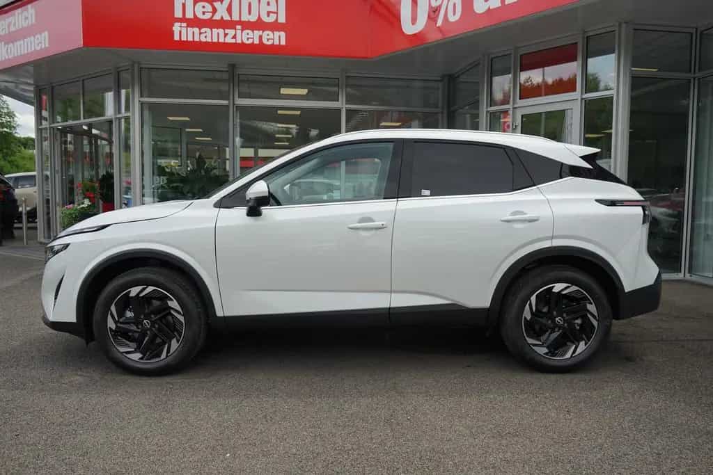 Nissan Qashqai N-Connecta+ 1.3 Dig-T Matrix ACC Navi Pa 03/2026-photo-4