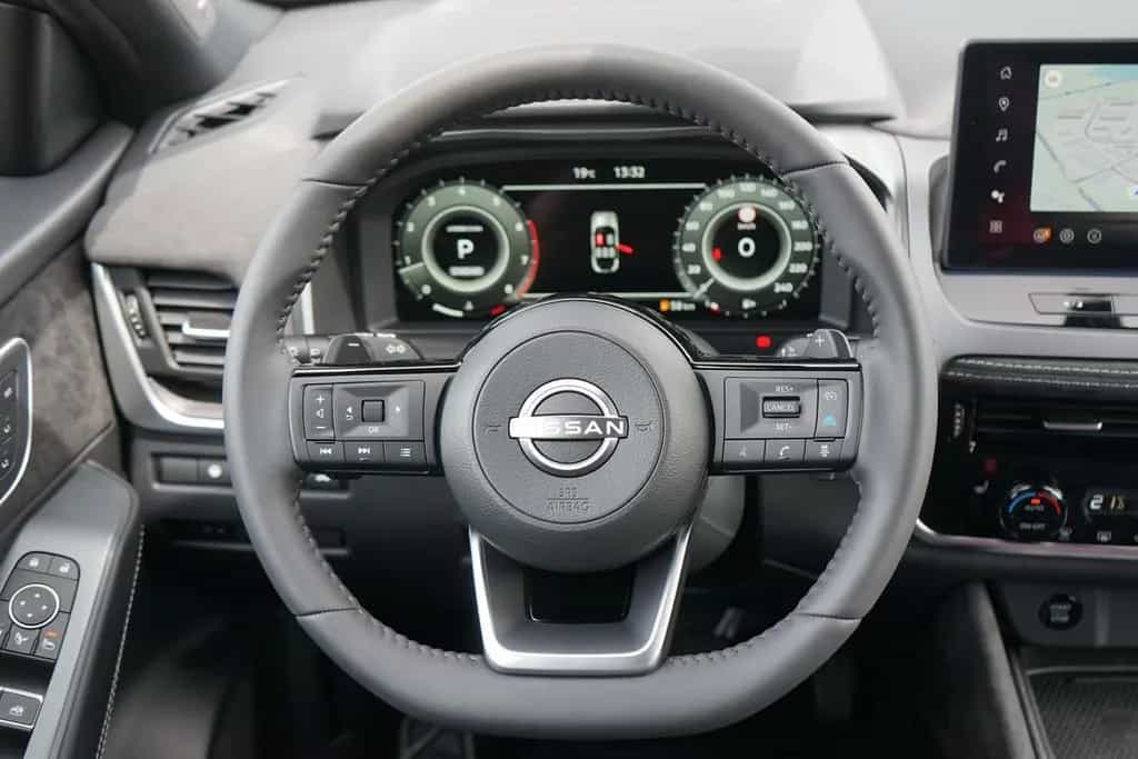 Nissan Qashqai Tekna+ 1.3 Dig-T Aut. Matrix ACC Navi 03/2026-photo-19
